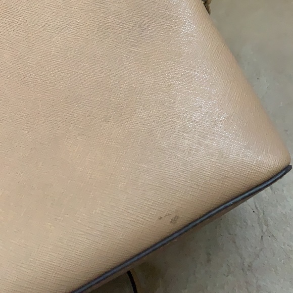 Michael kors cross body - Picture 11 of 16